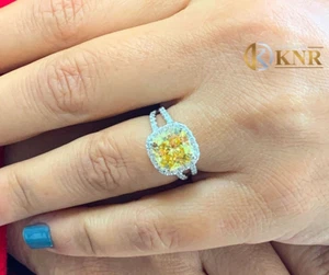 14k Yellow Gold Cushion Fancy Yellow And Natural Diamonds Engagement Ring 4.70 - Picture 1 of 9