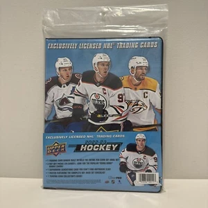 Upper Deck Series 1 2022-23 Hockey Starter Binder Set Sealed New - Picture 1 of 4