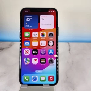 Apple iPhone 11 Pro 64 GB Midnight Green (Unlocked) - Photo 1 sur 7