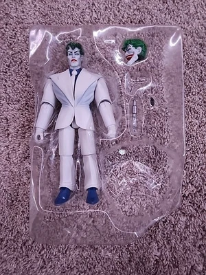 DC COMICS MULTIVERSE THE JOKER 6" (SIN BAF LEER DESCRIPCIÓN) Foto 1 de 2