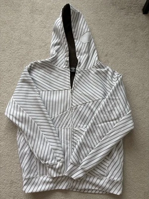 Men’s Volcom Fleece Lined Zip Up Sweatshirt Hoodie Jacket Size Large - Image 1 of 4