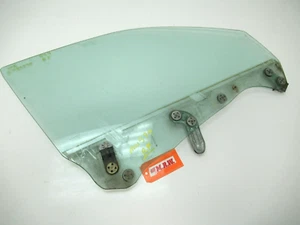 PASSENGER RIGHT FRONT DOOR GLASS WINDOW for 02 03 04 05 06 07 IMPREZA SEDAN 4 DR - Picture 1 of 5