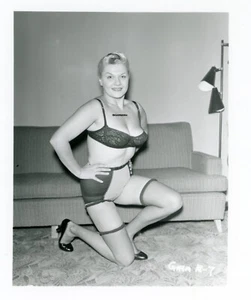 Vintage Risque Pinup Photo Gina R. 7 Kneeling Irving Klaw 4X5 - Picture 1 of 2