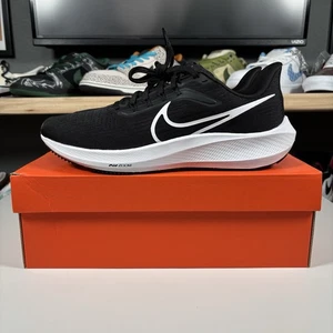 Gr. 12,5 Nike Air Zoom Pegasus 39 schwarz Laufen Training Fitnessschuhe NEU Unisex - Bild 1 von 10