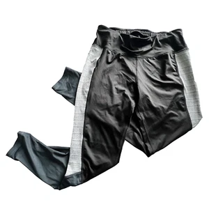 Danskin Now Leggings Womens M Black Gray Pocket 3 Tone Yoga Pants Athletic Yoga - Picture 1 of 7