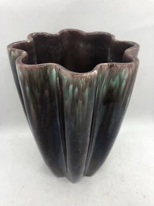 Vintage Royal Haeger Royal Hickman Ruffled Iridescent Purple Vase 9” x 6.5” - Picture 1 of 10