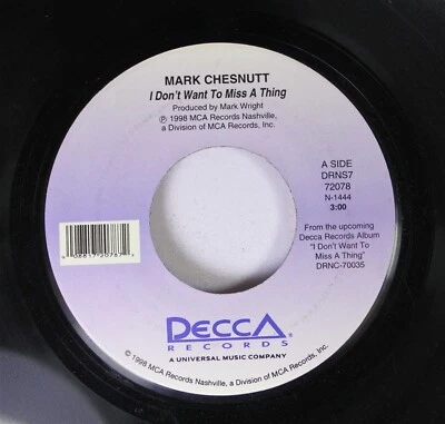 Country 45 Mark Chesnutt - I Don'T Want To Miss A Thing / Wherever You Are On De Foto 1 de 2