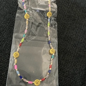 Beaded Choker Necklace Smiley Face Necklace - Picture 1 of 7