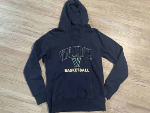 VILLANOVA University Basketball Sweatshirt Hoodie Womens Large Embroidered Cover