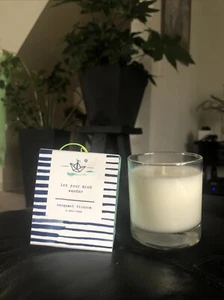 ILLUME LUXURY SOY CANDLE “LET YOUR MIND WANDER” 5.6 Oz Bergamot Blossom NEW - Picture 1 of 6