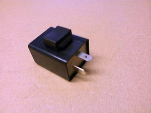 Flasher RELAY For LED Indicators Honda Yamaha Kawasaki Suzuki Resistor 2 PIN 12V - Picture 1 of 3