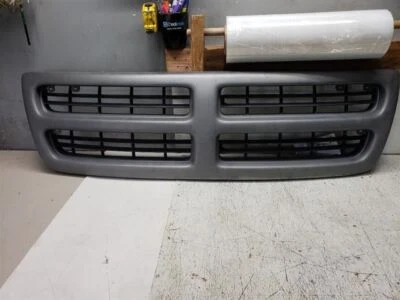 Rejilla pintada para furgoneta Dodge 1500 98-03 1005284 Foto 1 de 4