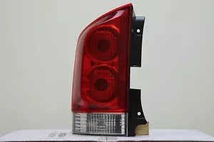 Lámpara de luz trasera izquierda para conductor Armada 06-15 genuina 26555-ZC20A - Imagen 1 de 5