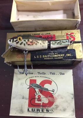 Fishing Lures,L & S Lures,Bass Master,Used,Plastic,Excellent,Brochure,Pike,Bass. - Image 1 of 4