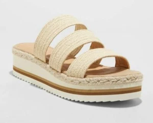 Women's Florence Sporty Platform Sandals Tan - Universal Thread - SIZE 8.5 - Picture 1 of 3