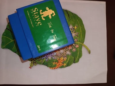 Stave Wooden Jigsaw Puzzle, "Toe to Toe", 60 piece 3 sword teaser - Image 1 of 4