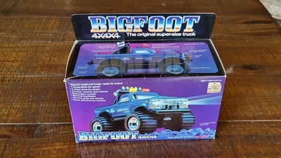 Playskool SST BIGFOOT Monster Truck 4x4x4 - New with box, decals, instructions  - Image 1 of 4