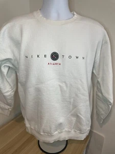 Vintage 90s Nike Town Atlanta Medium White Sweater Sweatshirt White Tag - Picture 1 of 10