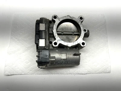 CUERPO ACELERADOR BARATO GENUINO PARA MERCEDES-BENZ W246 W242 CLA GLA SLK C300, E300 Foto 1 de 4