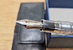 Sailor King of Pen Pro Gear Crystal Skeleton 21K M Nib Fountain Pen Rare Model - Picture 1 of 9