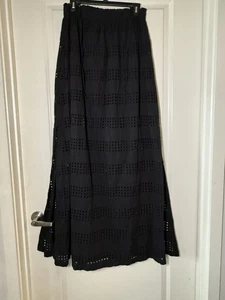 Touché Maxirock mit Ösen Größe Medium (dehnbar) Stufen-Silhouette & elastischer Bund - Bild 1 von 5