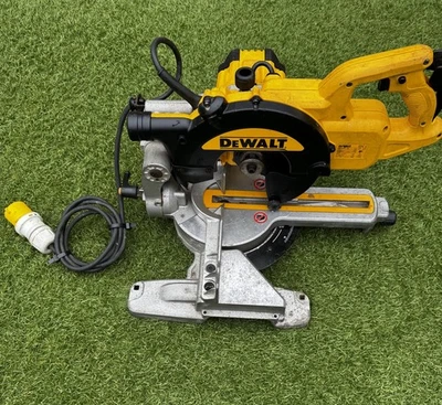 Dewalt mitre saw DWS774 110v - Image 1 of 4