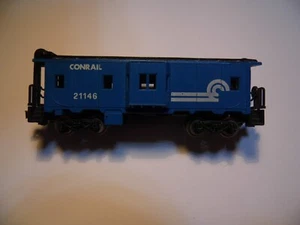 N - Model Power 3123- Bay Window Caboose, Conrail 21146 LN / Knuck cpl - Picture 1 of 2