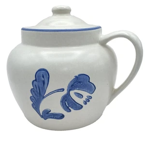 Vtg Pfaltzgraff Yorktowne Bean Pot with Lid Blue Floral One Handle #70 Castle - Picture 1 of 11