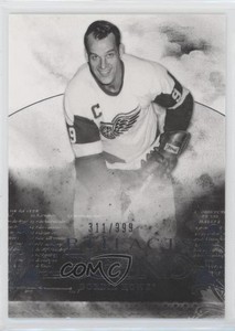 2010-11 Upper Deck Artifacts Legend /999 Gordie Howe #187 HOF