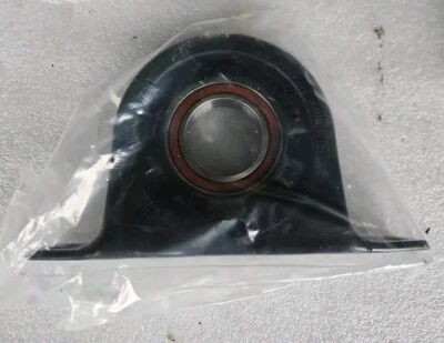 2007 - 2013 Dodge Freightliner Mercedes Sprinter 2500 3500 Driveshaft Support  - Image 1 of 2