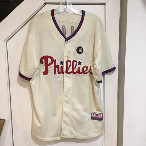 Majestic Roy Halladay Phila Phillies stiched Jersey, W/Harry Kalas patch Size 50 Cover