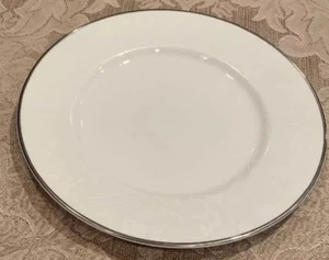Piatto pane/burro Mikasa Tanglewood. Nuovo con adesivo. - Foto 1 di 2