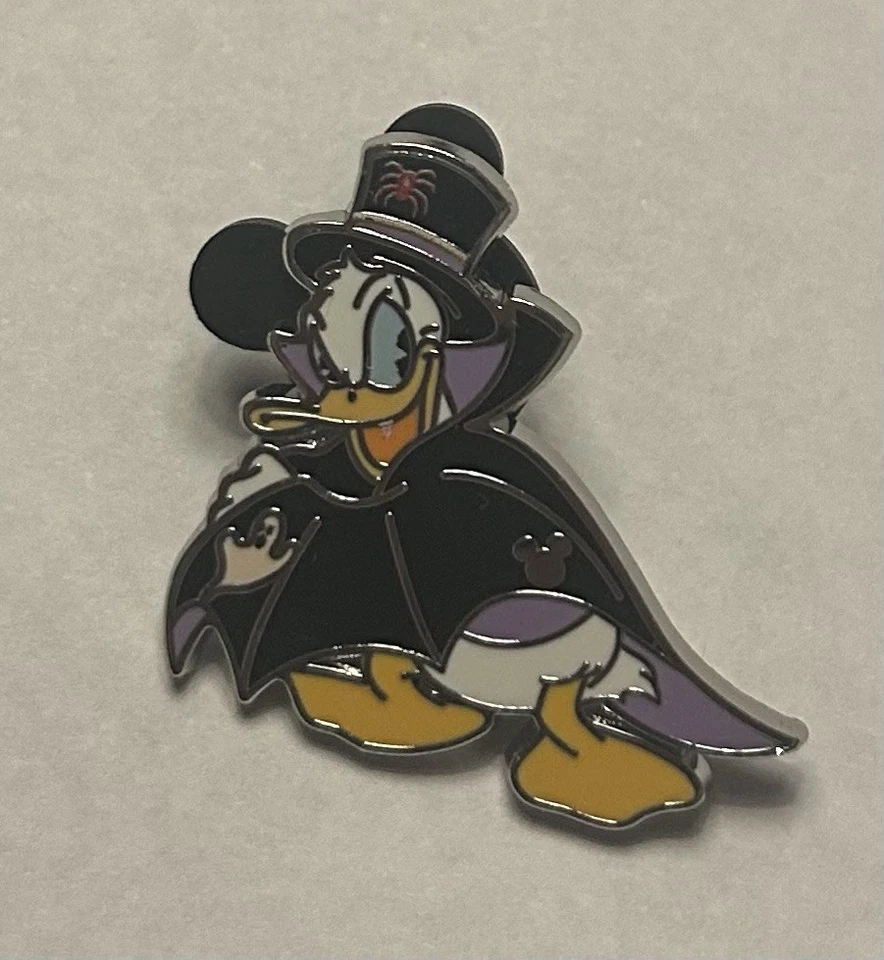 Disney World - Halloween - Donald Duck Holidays - Hidden Disney 2025 Pin - Image 1 of 1