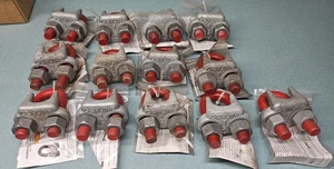 Crosby  1"     Red-U-Bolt     Wire Rope Cable Clip    G-450  Lot of 13 - Picture 1 of 2