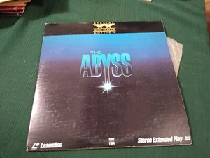 The Abyss Laserdisc LD Widescreen Cameron  Jaws Harris Mastrantonio Graff Lloyd - Picture 1 of 3
