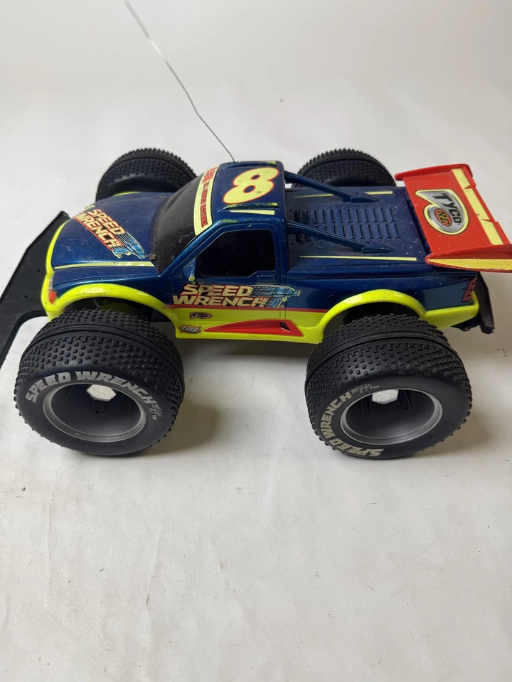 Vintage Tyco RC Speed Wrench Truck 27MHz Remote Control Car Toy #8 Blue - Image 1 of 3