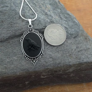 Black Raven Bird Cameo Necklace, Vtg Gothic Pendant, 925 Sterling Silver Chain - Picture 1 of 5