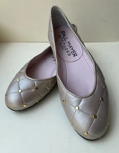 Paul Mayer Attitudes Silver Quilted Studded Ballet Flats Size 6.5 B - Picture 1 of 9