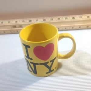 I Love NY Coffee Mug Yellow Classic New York City Souvenir Pre-owned & Cool Mug - Picture 1 of 17