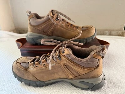 Vasque Mantra Men's Hiking Sneakers Shoes Brown Trail Outdoors 8M Leather - Image 1 of 4