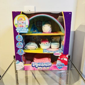 NEUF Squishville par Squishmallows Fifi’s Cottage avec 2 Squishmallows maison de ville - Photo 1/7