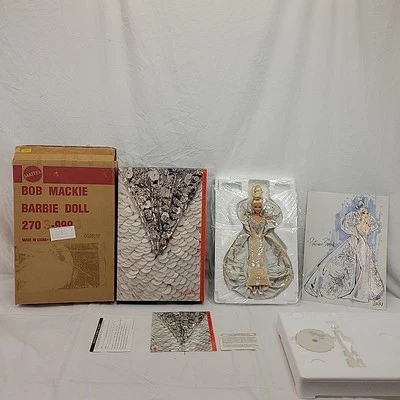Boneca Barbie Bob Mackie Platinum Timeless Creations 1991 Mattel #2703 - Imagem 1 de 4