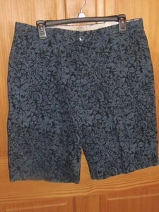 ST JOHNS BAY - MENS - SHORTS - INDIGO FLORAL - SIZE 34 (GRN-108-2x4) - Picture 1 of 4