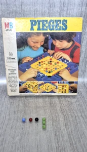 POUR PIECES : QUELQUES BILLES D'ORIGINES POUR LE JEU DE SOCIETE PIEGES MB 1972 - Imagen 1 de 4