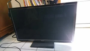 Panasonic Viera Plasma TV 50 Zoll TX-P50GT30E - Bild 1 von 8