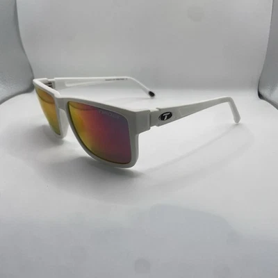 Gafas de sol Tifosi Optics Hagen XL blanco mate, con lentes espejadas rojas humo leer Foto 1 de 4