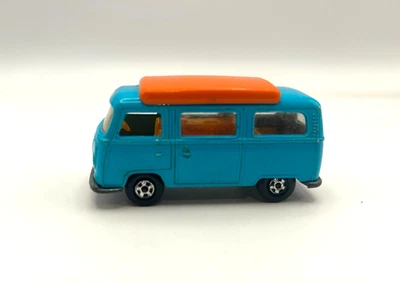 Cámper Volkswagen 1970 vintage Matchbox azul nº23 Foto 1 de 4