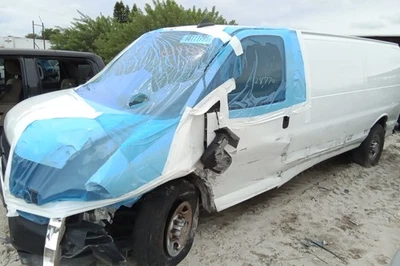 2020 Chevrolet Express 2500 Van Transmission OEM 128K Miles - LKQ434296326 - Image 1 of 4