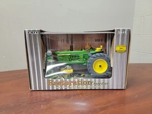 1/16 John Deere 4020 Tractor Restoration Set - Picture 1 of 8