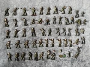 VINTAGE BARCLAY MANOIL METAL SOLDIERS COLLECTION - WWI SOLDIERS - - Picture 1 of 9